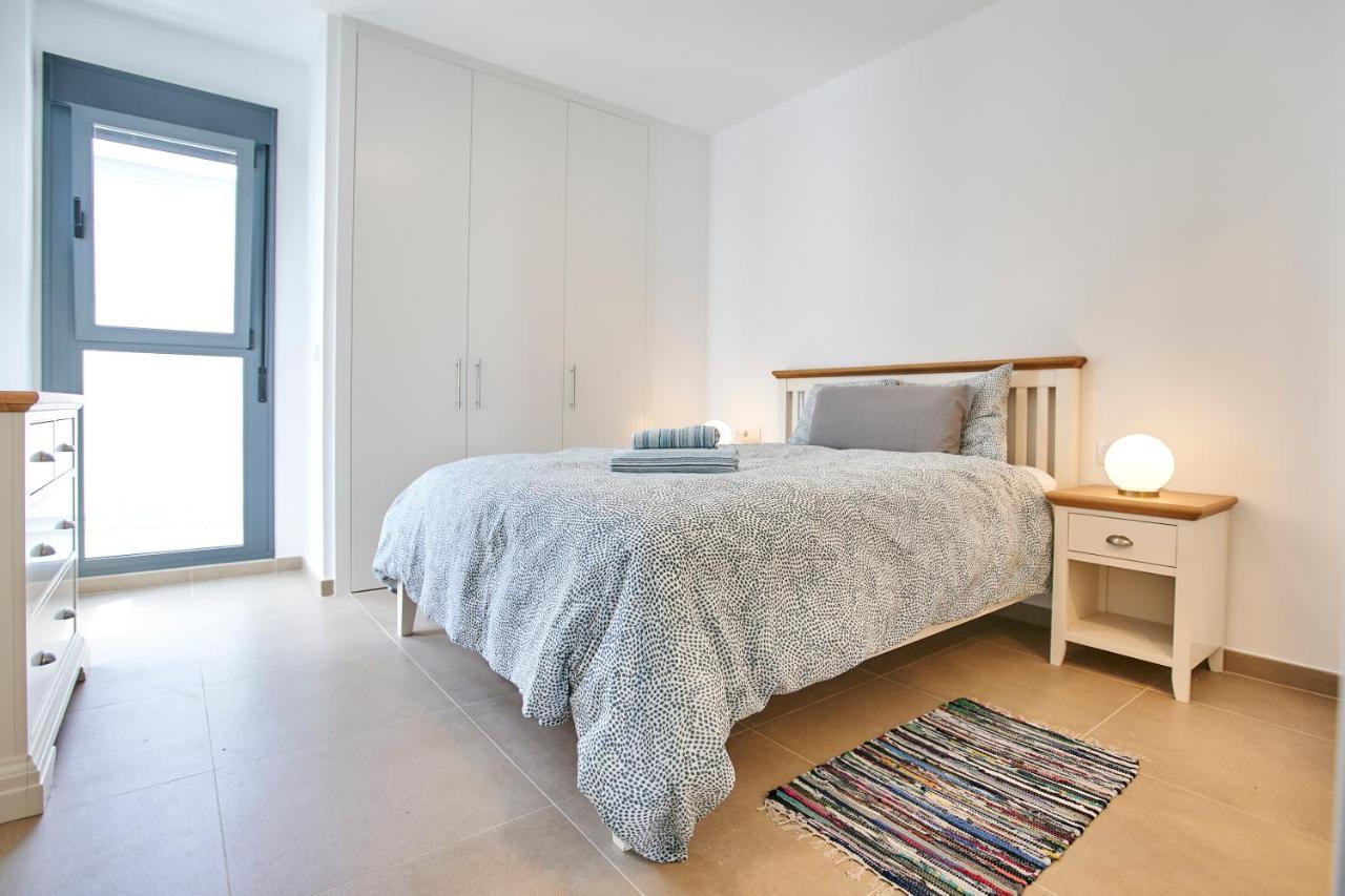 Penthouse With Stunning View And Rooftop Terrace Manilva Exterior foto